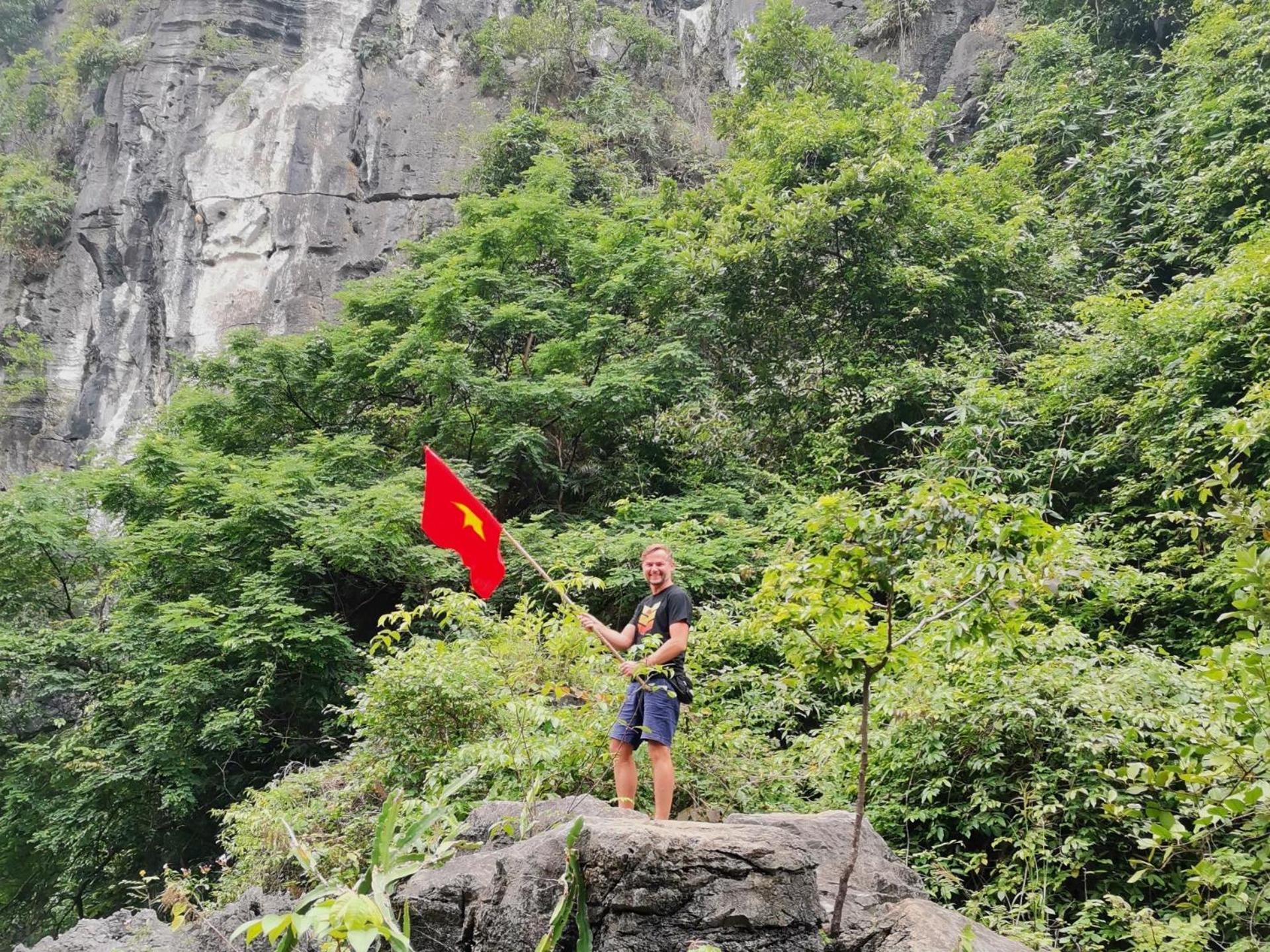 Thung Sen Tam Coc Chalets Ninh Binh Exterior photo