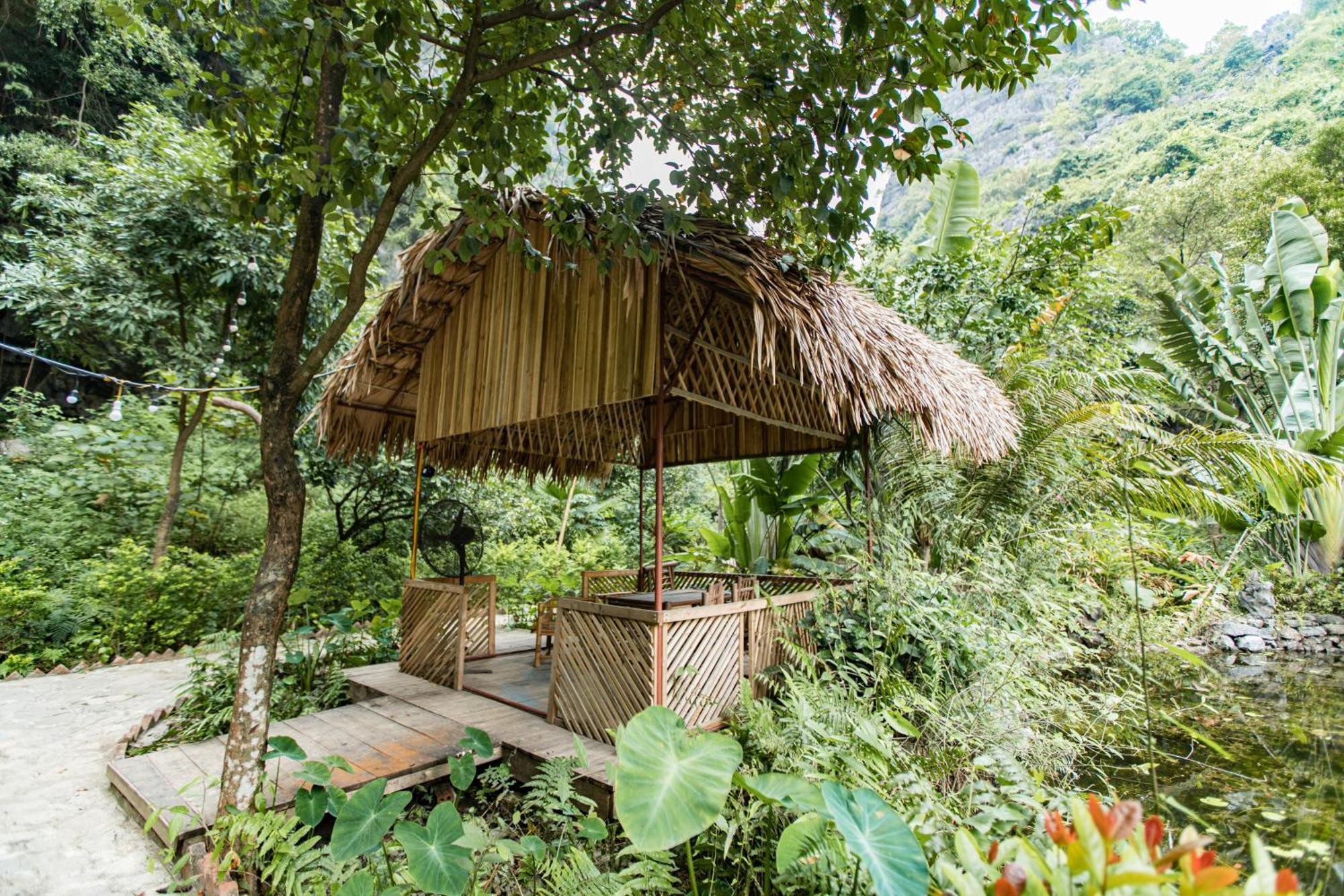 Thung Sen Tam Coc Chalets Ninh Binh Exterior photo