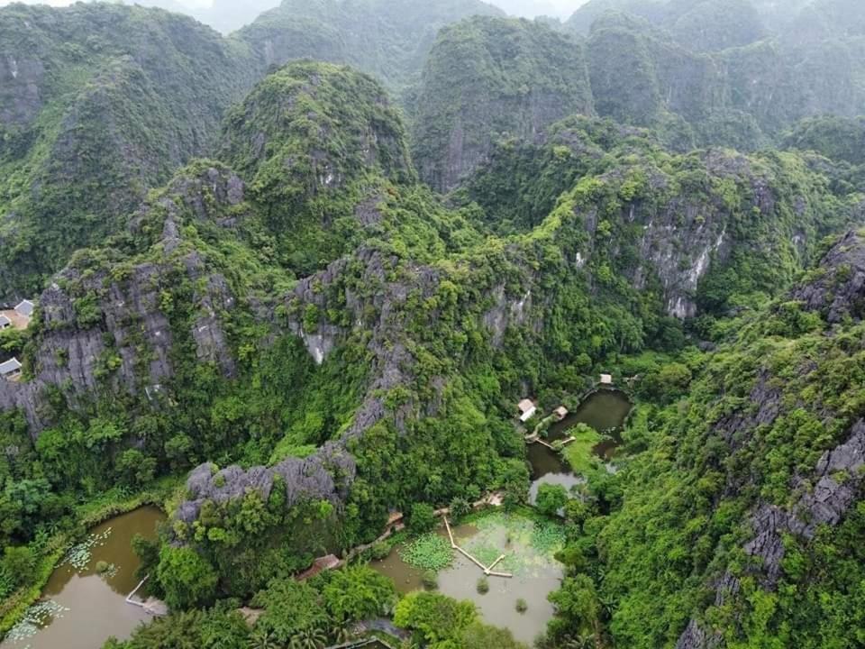 Thung Sen Tam Coc Chalets Ninh Binh Exterior photo