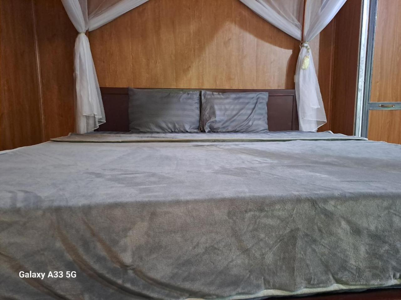 Thung Sen Tam Coc Chalets Ninh Binh Exterior photo